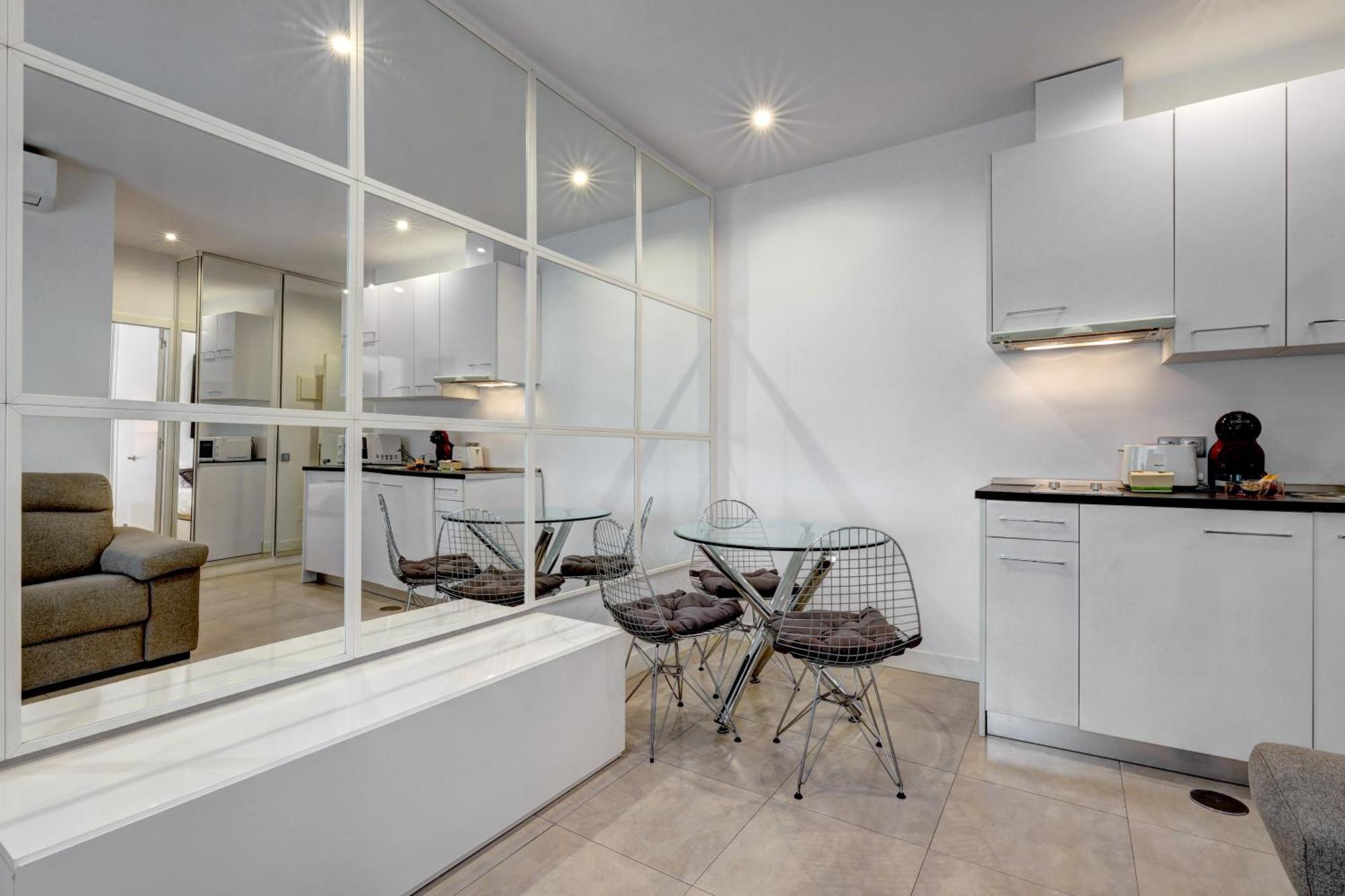Apartamentos Con Vistas Y Terraza En 마르베야 외부 사진